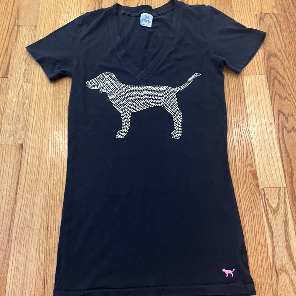 PINK Victoria's Secret Black Dog V-Neck Tee